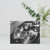 バットモービルのロビンとバットマン ポストカード (スタンド正面)