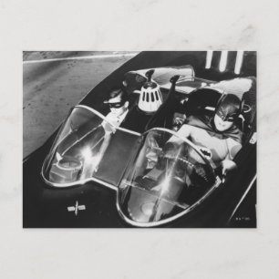 バットモービルのロビンとバットマン ポストカード