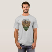 バッドランズ国立公園の矢じり Tシャツ (正面フル)