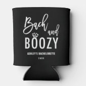 バッハアンドブージーバチェロレッテブライダルパーティ 缶クーラー (裏面)