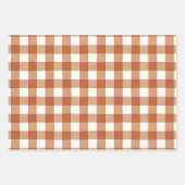 バッファローの格子縞の黒、焦げたオレンジと灰色のギンガム ラッピングペーパーシート (正面)