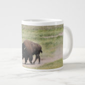 バッファローの移動、写真、カスタマイズ文字 ジャンボコーヒーマグカップ (正面右)