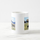 バッファローの群れ-イエローストーン国立公園 コーヒーマグカップ (中央)
