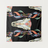 バッファロースカル:水彩黒背景。 タペストリー (正面(横))