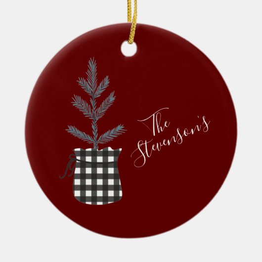 バッファローチェックブラックパインツリーパーソナライズされた名 セラミックオーナメント (正面)