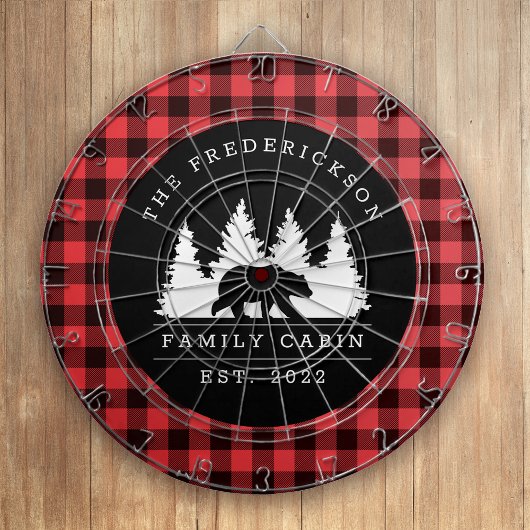 バッファローパーソナライズされたプレイドベアーフォレストキャビン ダーツボード