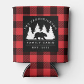 バッファローパーソナライズされたプレイドベアーフォレストキャビン 缶クーラー (正面)