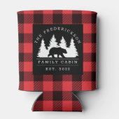 バッファローパーソナライズされたプレイドベアーフォレストキャビン 缶クーラー (裏面)