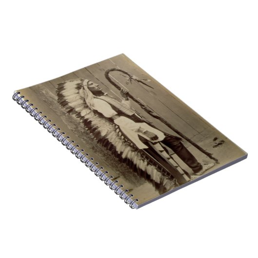 「バッファロービルからのネイティブアメリカンのポートレート ノートブック (右側)
