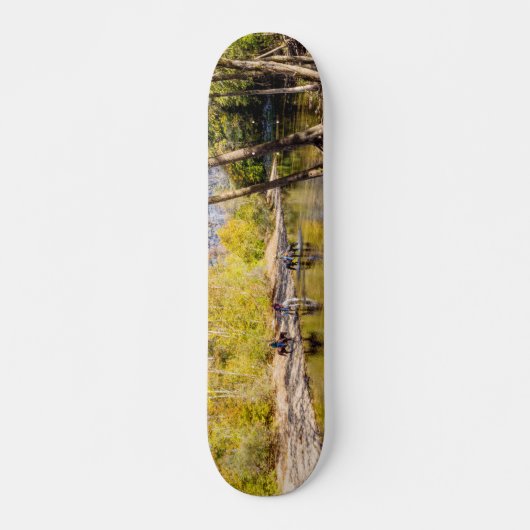 バッファロー川スケートボードデッキを渡る スケートボード (正面)