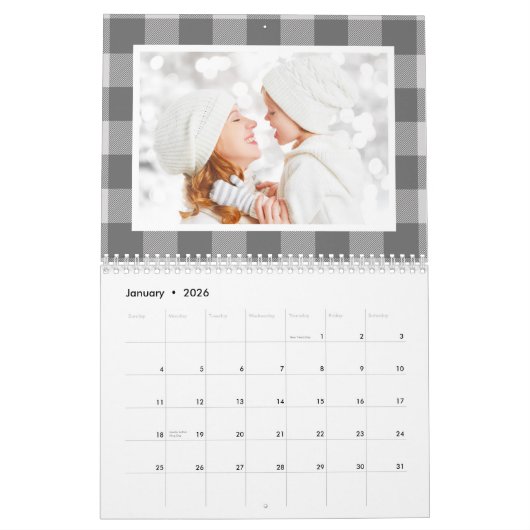 バッファロー素朴プレイドファームハウスファミリーフォト2024 カレンダー (1月 2026)