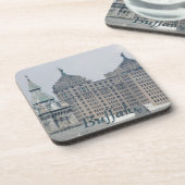 バッファロー、ニューヨーク歴史ランドマーク コースター (左側)