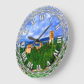 バディアAパシアーノ。キアンティ。トスカーナ。イタリア。 ラージ壁時計 (傾斜)