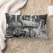 バトル・クリークミシガン州の壮大なトランクの円形の家 ランバークッション (ブランケット)