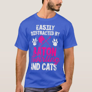 バトンの絡み合いと猫に簡単に気を取られる1 Tシャツ