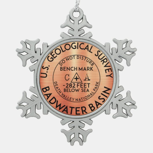 バドウォーター流域死バレーナショナルパークベンチ スノーフレークピューターオーナメント (正面)