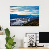 バドウォーター盆地の果てしなく続く地平線 ポスター (ホームオフィス)