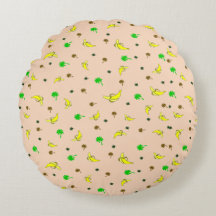 バナナと手のひら模様の丸い枕