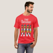 バナナクロッシング 楽しいフルーツのミーム パロディ メンズ Tシャツ (正面フル)