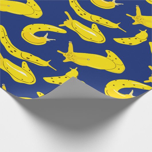 バナナスラグ明るい黄色王室の、青パターン（の模様が）ある色 ラッピングペーパー (角)