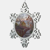 バナーマンレジデンス内から見たビュー スノーフレークピューターオーナメント (右)