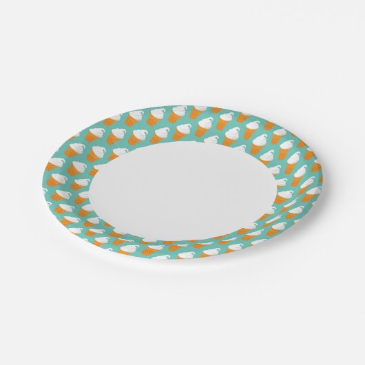 バニラアイスクリームコーンパターン ペーパープレート (アングル)