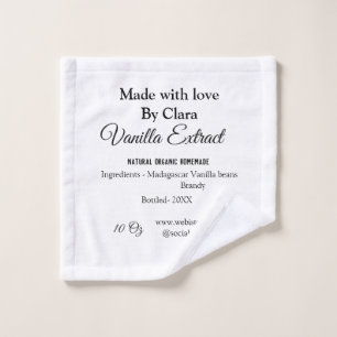 バニラエキス自家製の材料を加える重量デ ウォッシュタオル