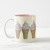 バニラ及びストロベリーソフトクリーム ツートーンマグカップ (左)