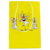 バニーおもしろいハッピーバースデーかわいいキッズラビット ミディアムペーパーバッグ (正面)