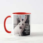 バニーおもしろい耳の可愛いクリスマス白犬 マグカップ (左)