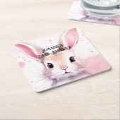 バニーかわいい水の色ピンクの赤ちゃんシャワー スクエアペーパーコースター (アングル)