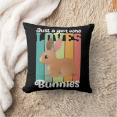 バニーが大好きな女の子かわいいイースターバニー クッション (ブランケット)