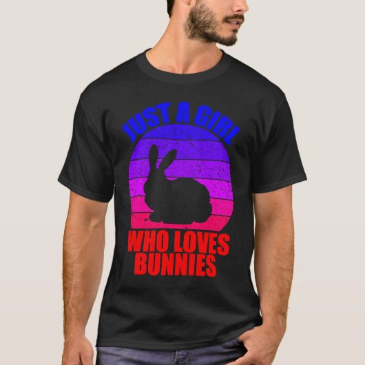 バニーが大好きな女の子だ Tシャツ (正面)