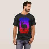 バニーが大好きな女の子だ Tシャツ (正面フル)