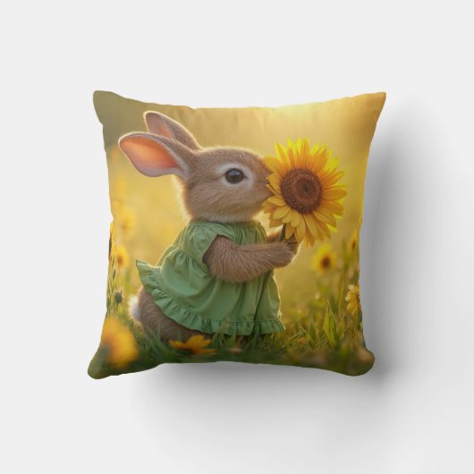 バニーが黄色いヒマワリを嗅いでいる クッション (裏面)