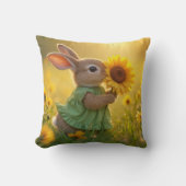 バニーが黄色いヒマワリを嗅いでいる クッション (正面)