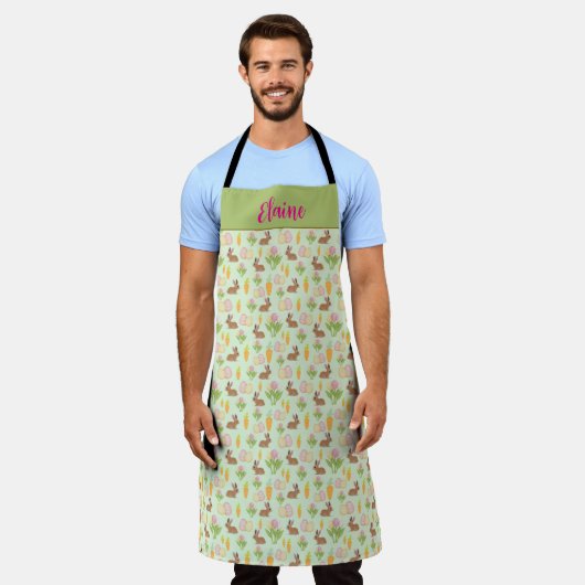 バニーと緑のかわいいイースターエプロンパーソナライズされた エプロン (着用した状態)