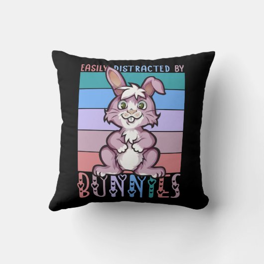 バニーに気を取られやすい可愛いバニー好き クッション (裏面)