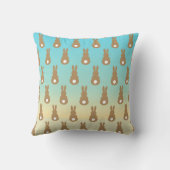 バニーの中には、あなたを愛するものもいる クッション (裏面)