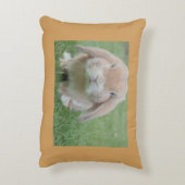 バニーの芸術のオフィスの家の机の運命の運命 アクセントクッション (裏面(縦))