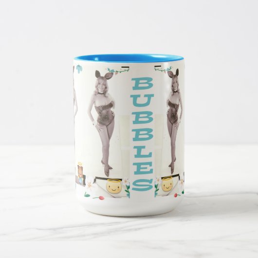 バニーはコーヒー・マグ泡立ちます ツートーンマグカップ (中央)