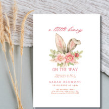 バニーイヤー赤面ピンクフローラベビーシャワー招待状