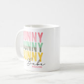 バニーバベキュートモダンガーリーイースターパーソナライズされた コーヒーマグカップ (正面左)