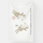 バニーボーイガールジョイント誕生日招待状 横断幕 (縦)