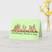 バニーラビットゲットウェル勇気付けられるハグ悔やみや弔慰 カード (黄色い花)