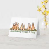 バニーラビットゲットウェル勇気付けられるハグ悔やみや弔慰 カード (黄色い花)