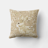 バニーラビットバードベージュタン、アイボリーフローラ エレガント クッション (裏面)