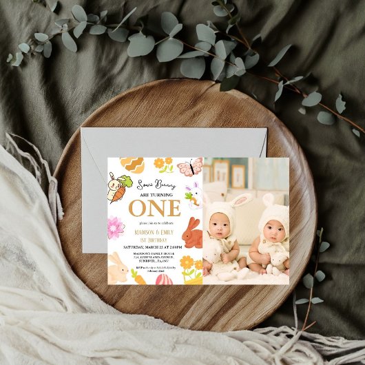 バニー誕生日イースターエッグツイン1st第1誕生日 招待状