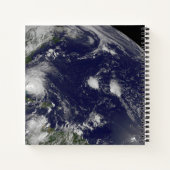 バハマを通過するハリケーン・アイリーン。 ノートブック (裏面)