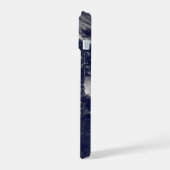 バハマを通過するハリケーン・アイリーン。 iPhone 15ケース (左側面)